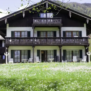 Bachmair Alpina Hotel